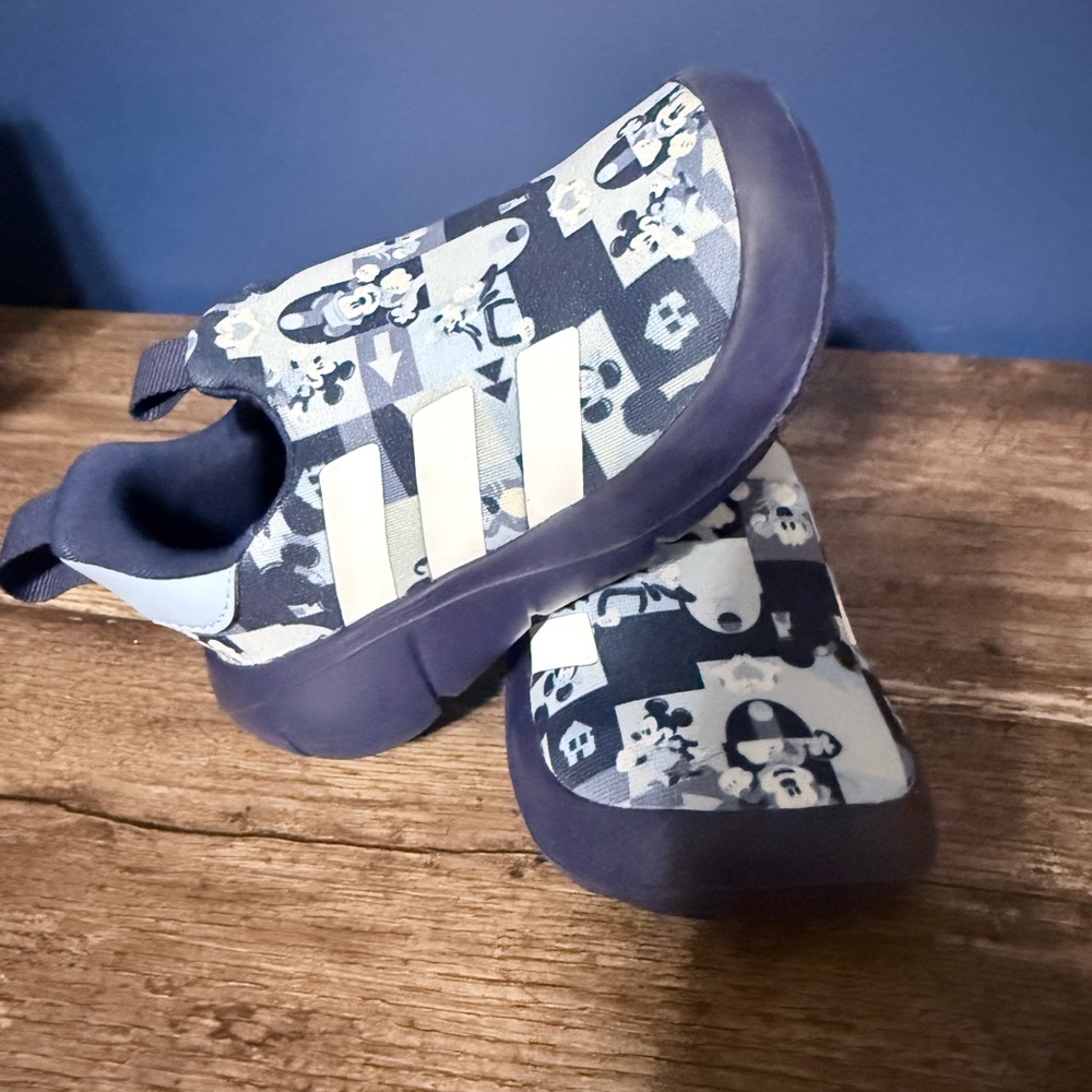 Adidas Kids Navy and White Graphic Slip-On Sneakers